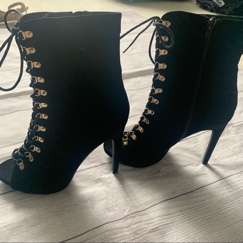 Wild Diva Black Velvet Lace Up Botties - Picture 3 of 5